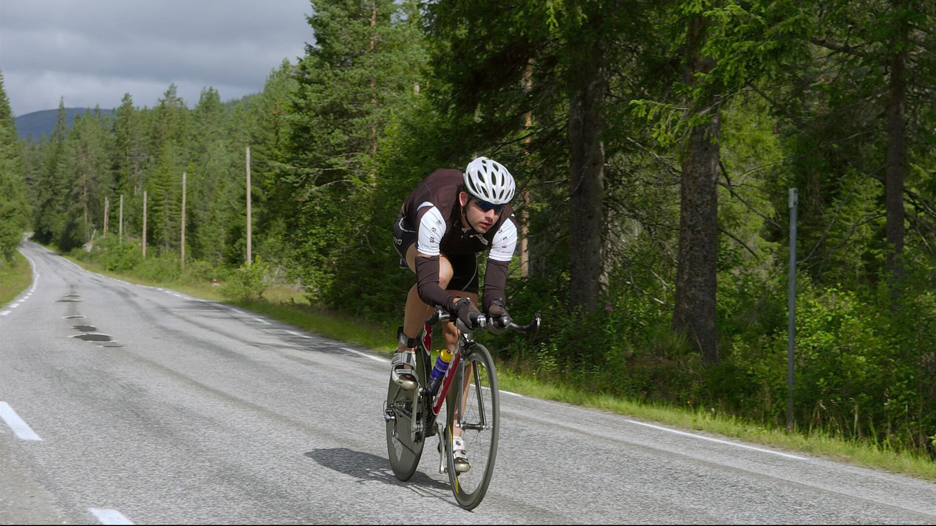 《【科技创新】虚拟现实（VR）助推电竞新体验》，电子竞技与vr虚拟现实